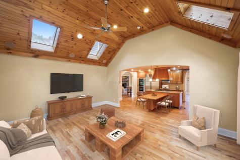 8 Caddy Road Norwalk CT 06851