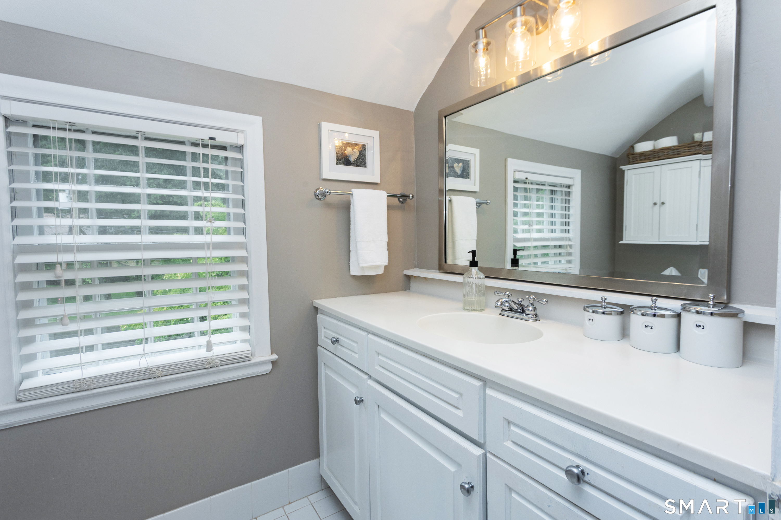 7 Cliffmore Road West Hartford CT 06107