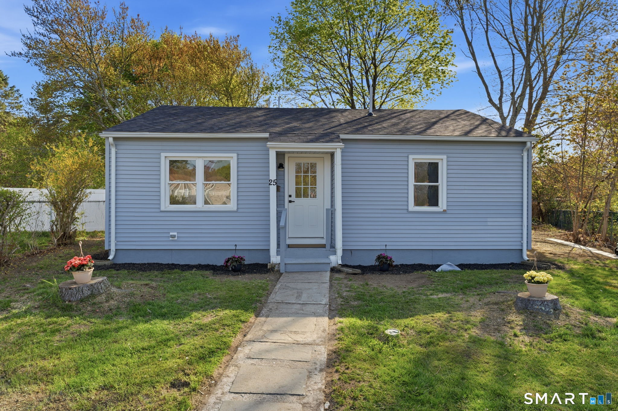 25 Flint Court Groton CT 06340