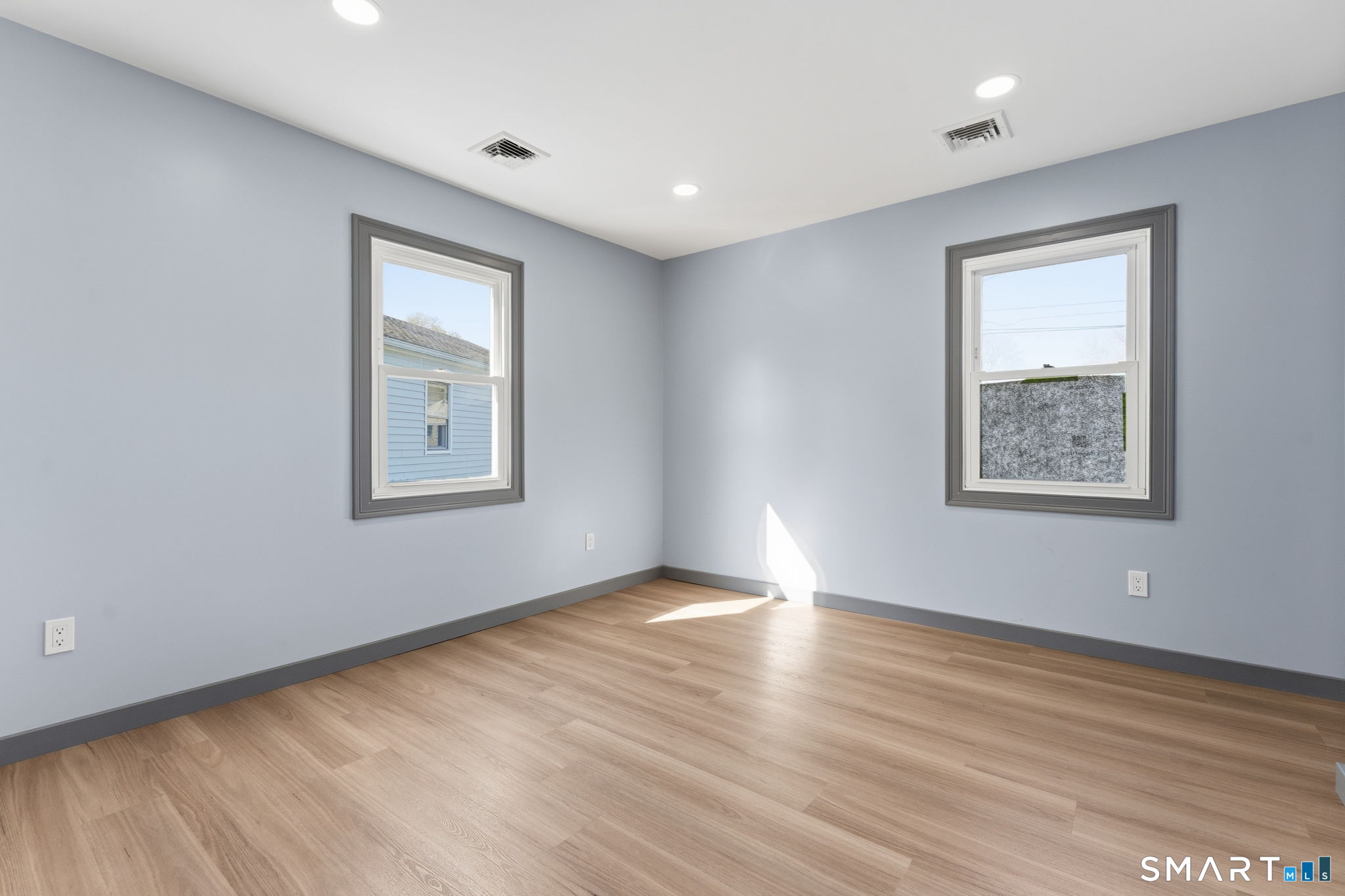 25 Flint Court Groton CT 06340