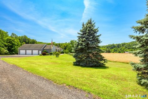 23 School House Lane Durham CT 06422