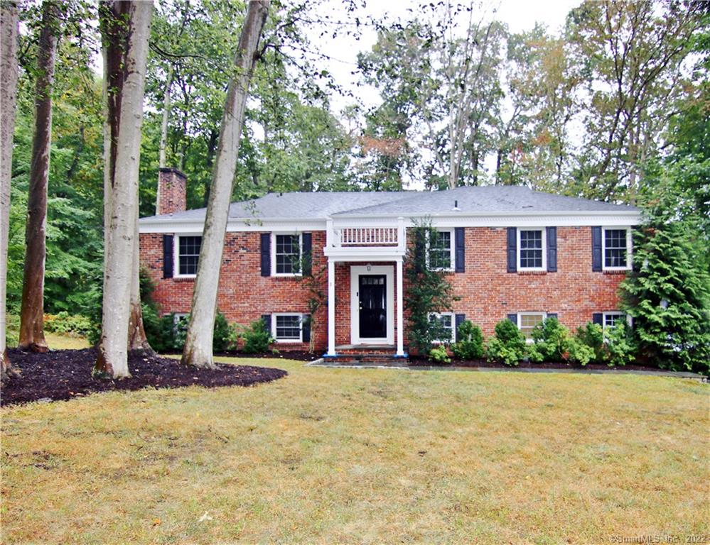 82 West Trail Stamford CT 06903