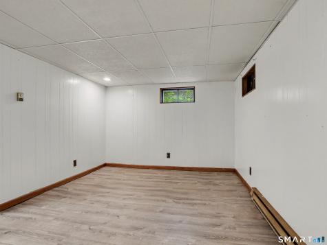 934 Jeremy Swamp Road Southbury CT 06488