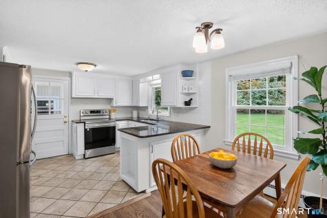 21 Ichabod Road Simsbury CT 06070