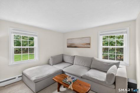 21 Ichabod Road Simsbury CT 06070