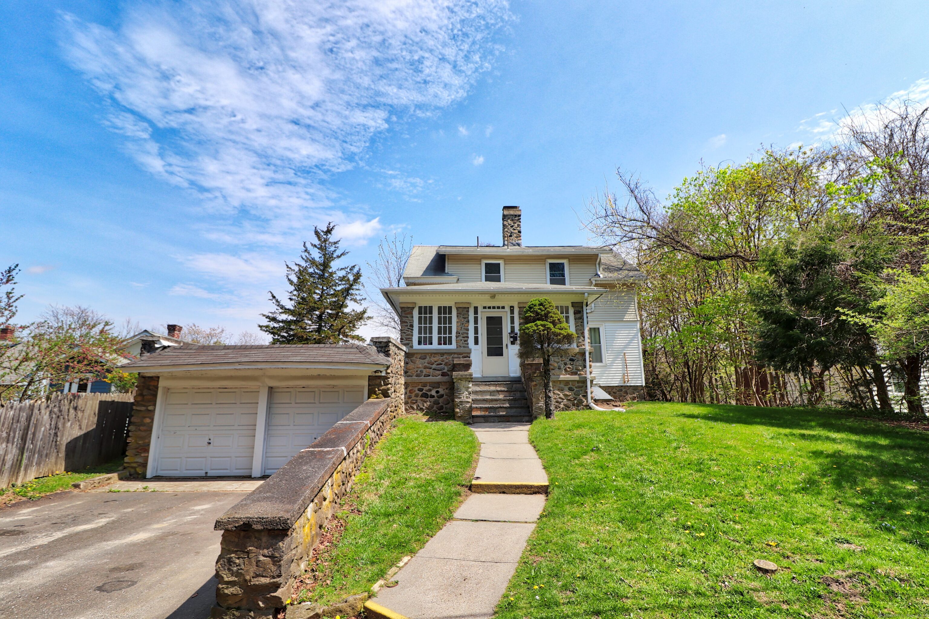 25 Rosette Street Waterbury CT 06708