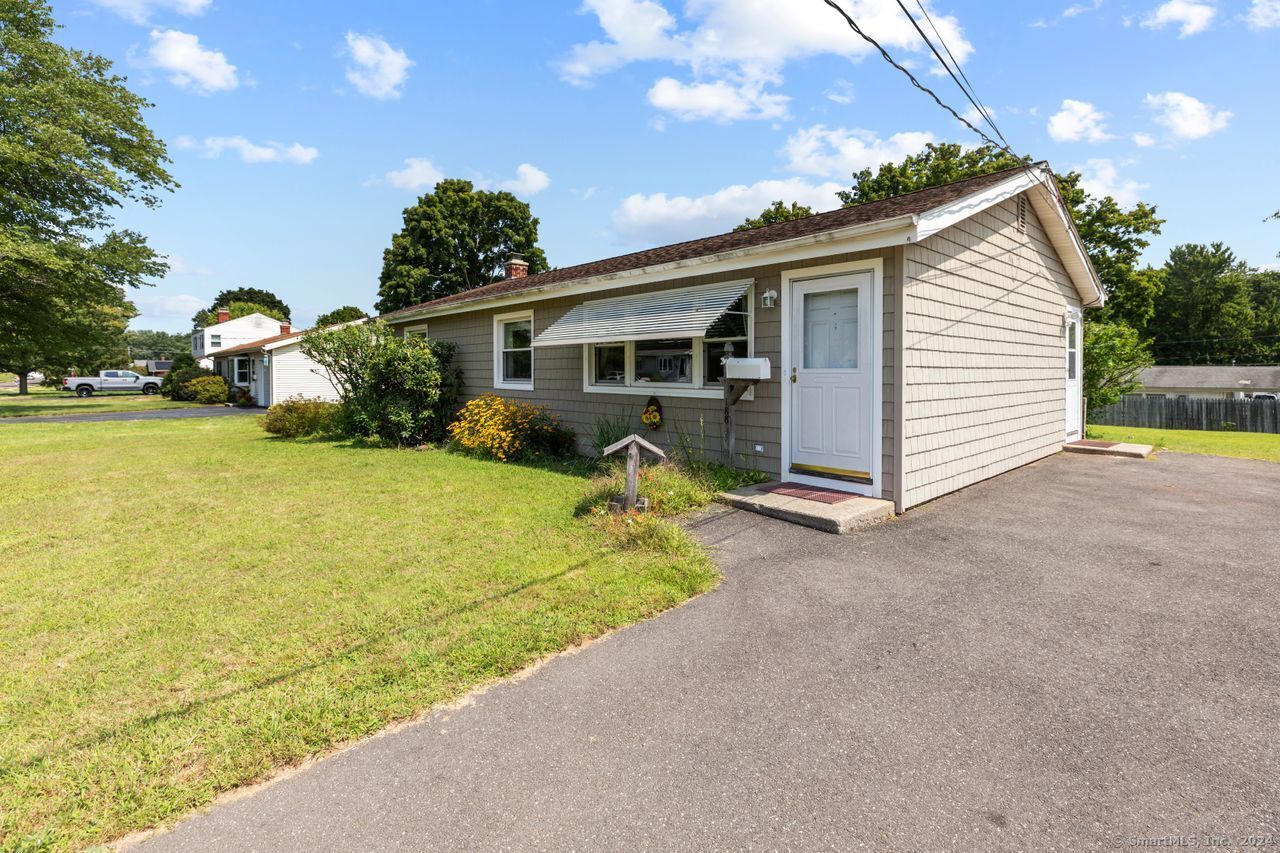 188 Green Manor Road Enfield CT 06082