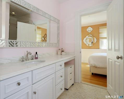 250 Main Street Ridgefield CT 06877