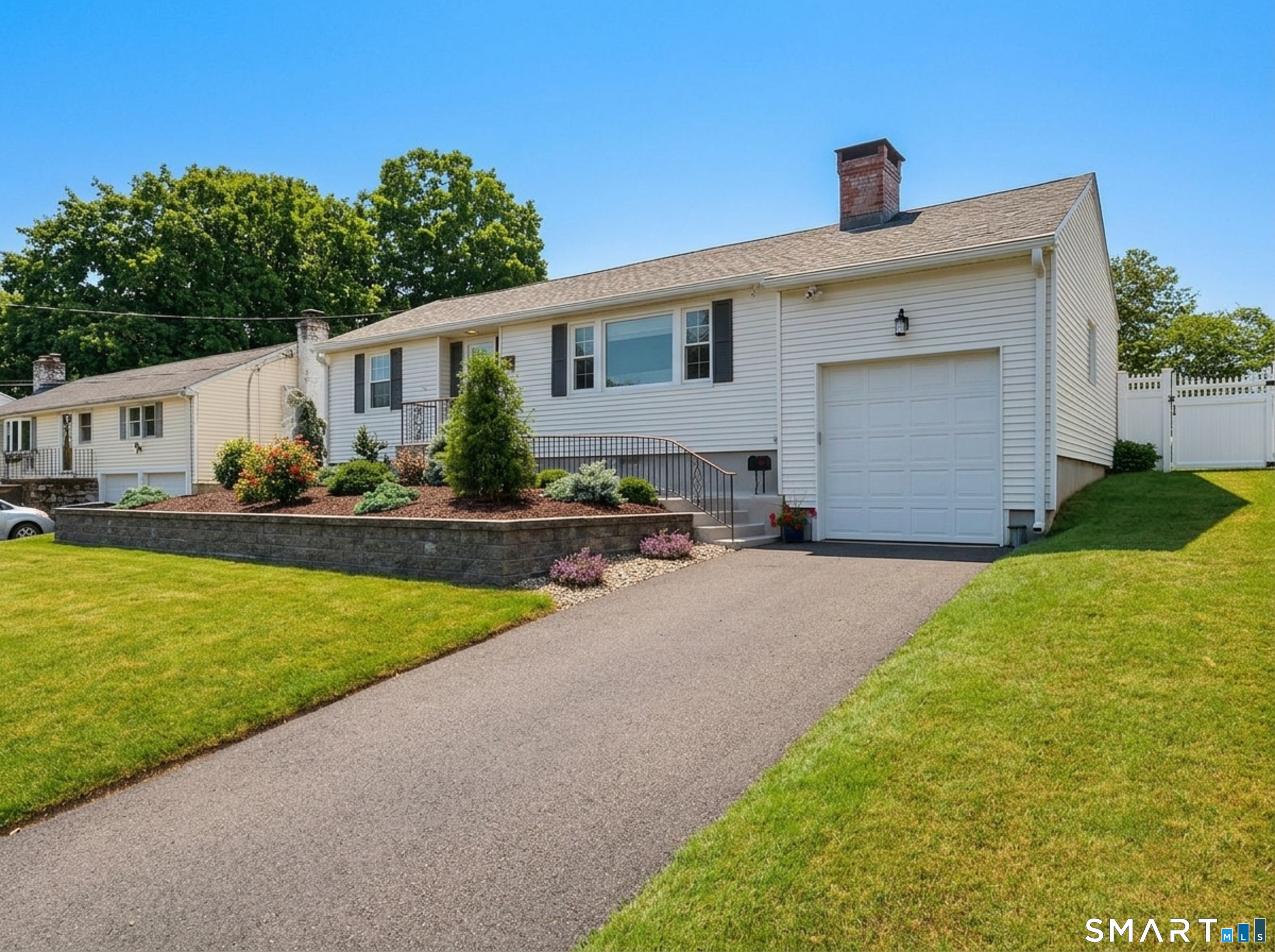 85 Knollwood Road West Hartford CT 06110