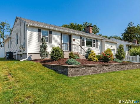 85 Knollwood Road West Hartford CT 06110
