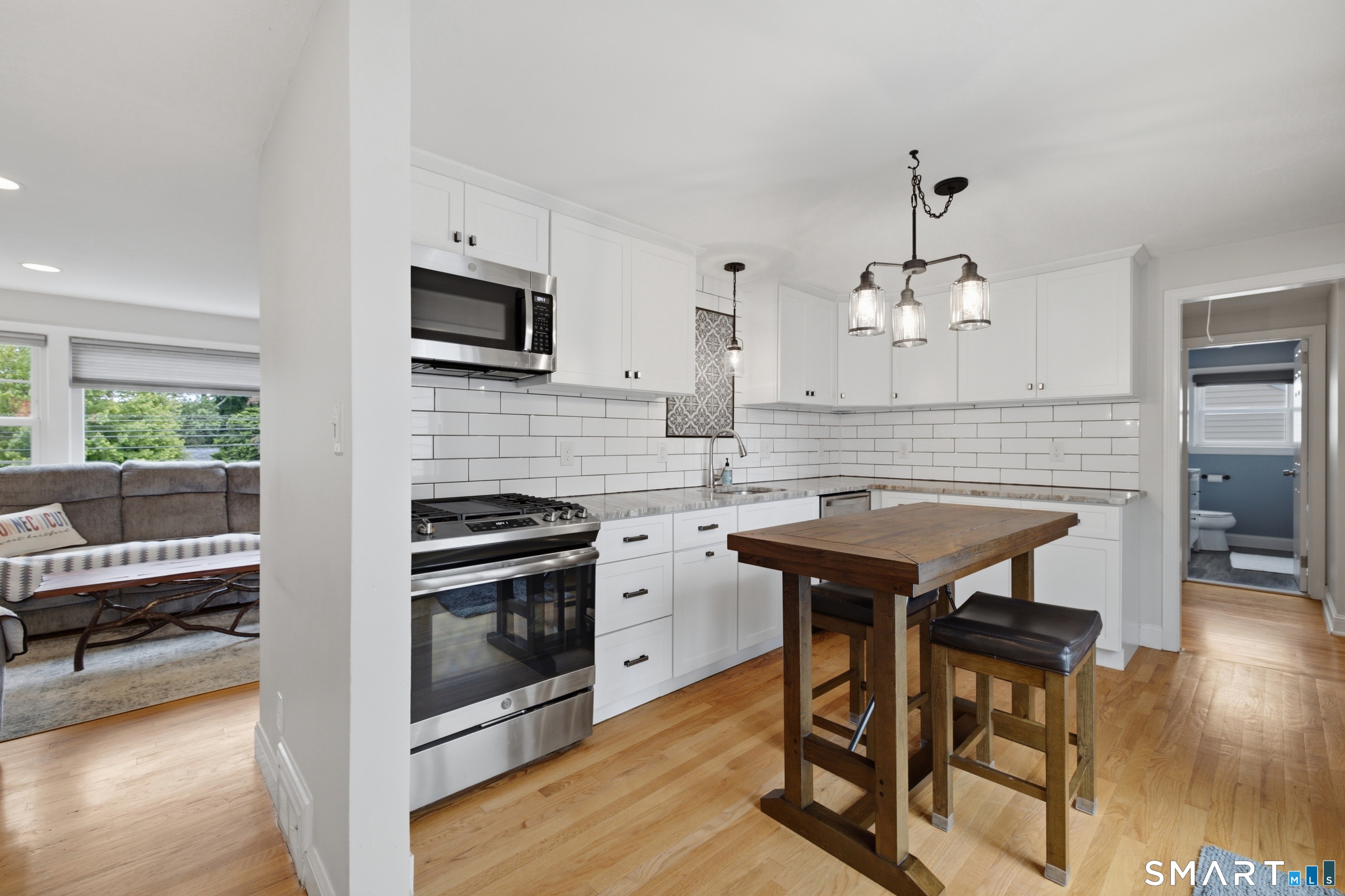 85 Knollwood Road West Hartford CT 06110