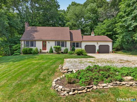 11 Kitteridge Hill Road Old Saybrook CT 06475