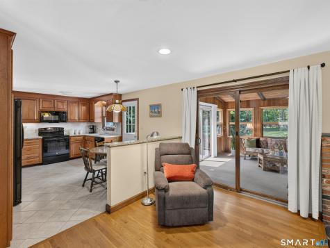 11 Kitteridge Hill Road Old Saybrook CT 06475