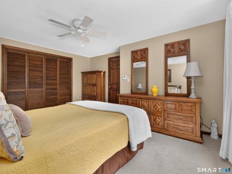 11 Kitteridge Hill Road Old Saybrook CT 06475