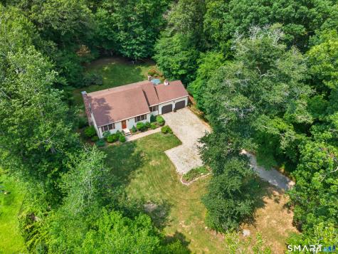 11 Kitteridge Hill Road Old Saybrook CT 06475