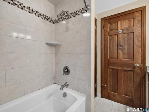 11 Kitteridge Hill Road Old Saybrook CT 06475