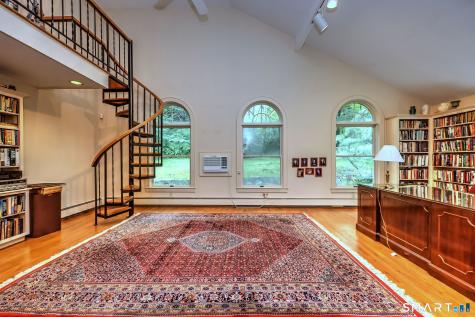 692 Elm Street Monroe CT 06468