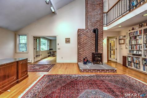 692 Elm Street Monroe CT 06468