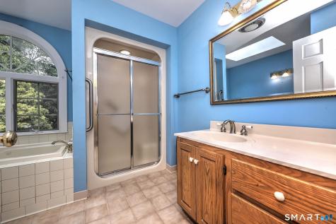 692 Elm Street Monroe CT 06468
