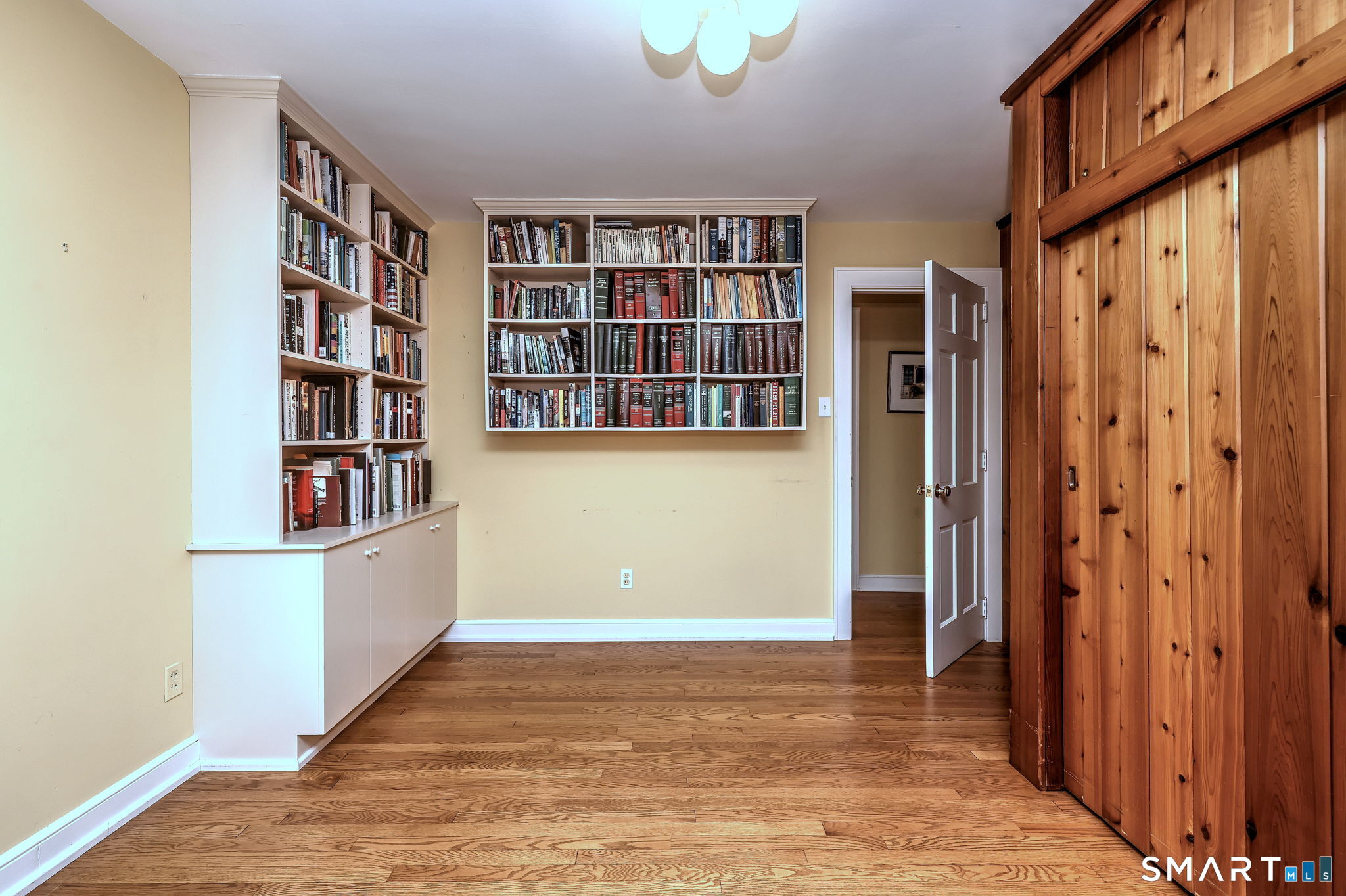 692 Elm Street Monroe CT 06468