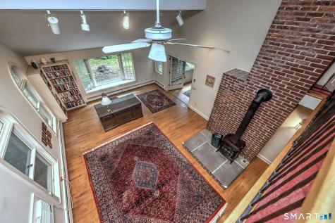 692 Elm Street Monroe CT 06468