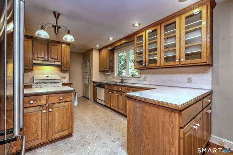 692 Elm Street Monroe CT 06468