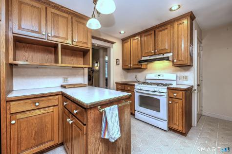 692 Elm Street Monroe CT 06468