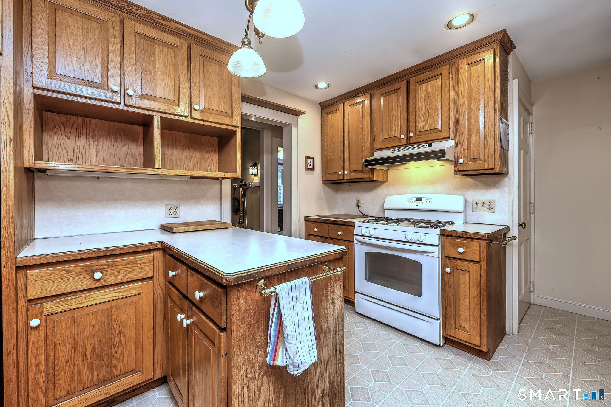 692 Elm Street Monroe CT 06468