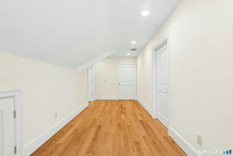 215 Old Mountain Road Farmington CT 06032