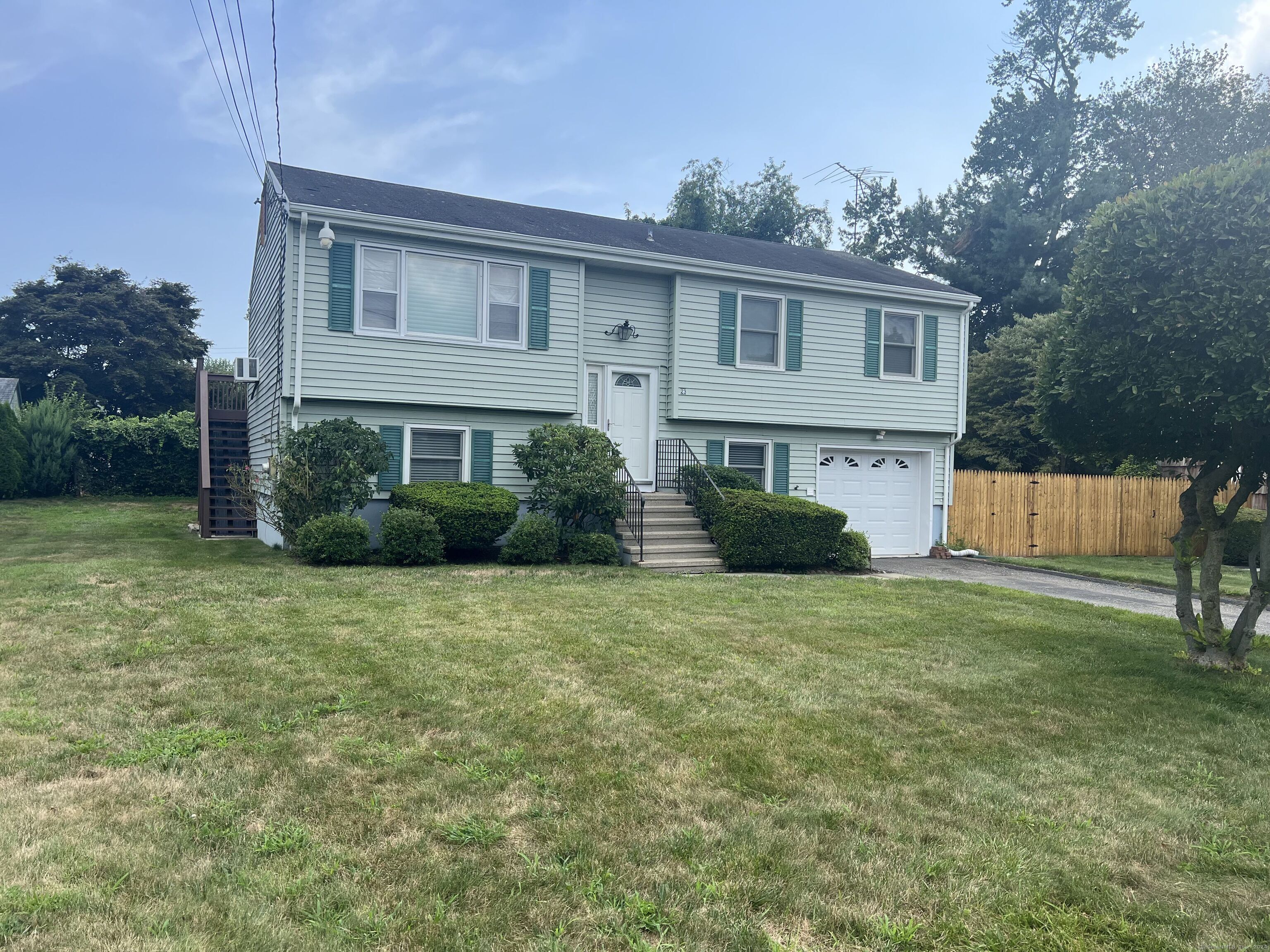 23 Pettom Road Norwalk CT 06850