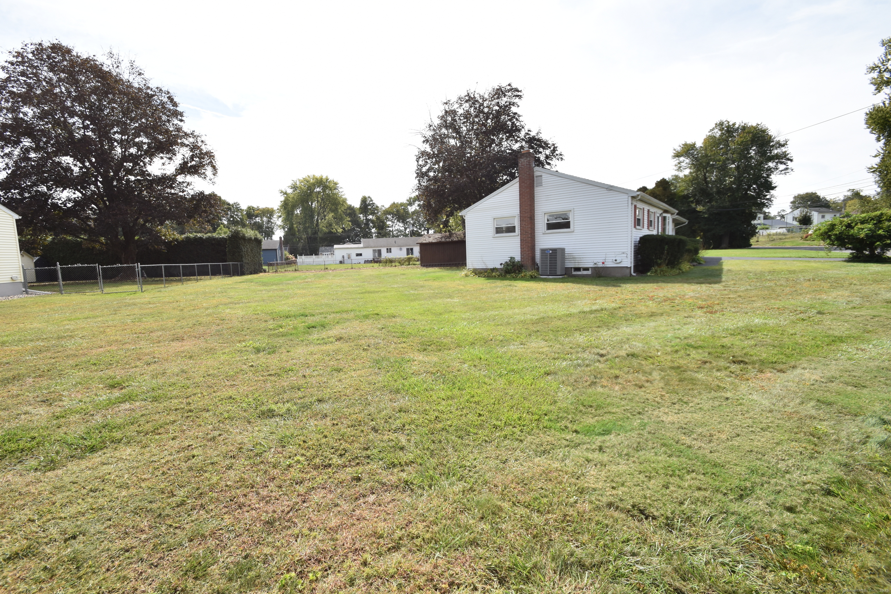 6 Judy Drive East Hartford CT 06118