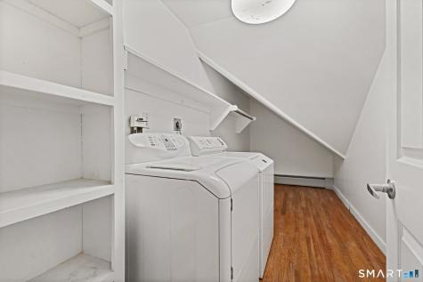 1 Driftway Greenwich CT 06830