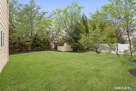 1 Driftway Greenwich CT 06830