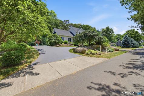 30 Tranquility Way Milford CT 06461