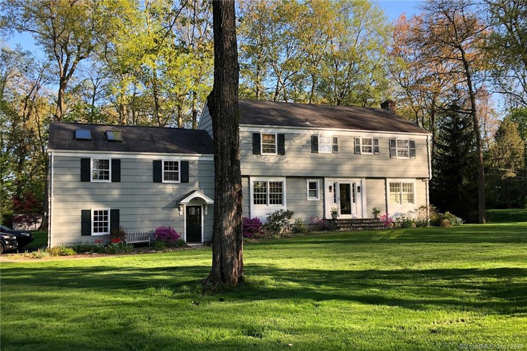 128 Putnam Road New Canaan CT 06840