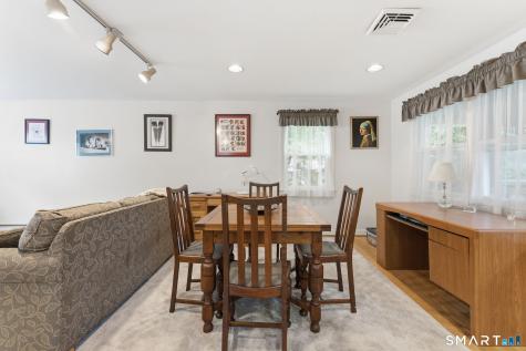 20 South Cobblers Court East Lyme CT 06357