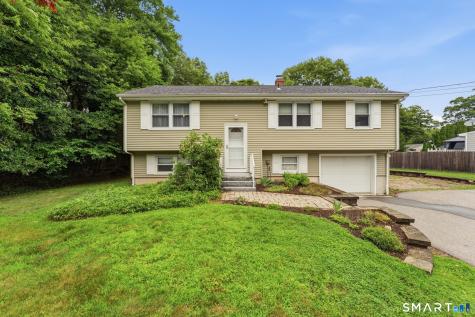 20 South Cobblers Court East Lyme CT 06357