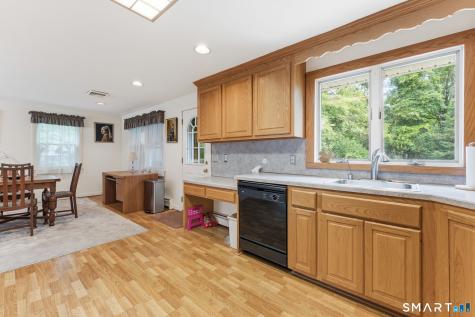 20 South Cobblers Court East Lyme CT 06357