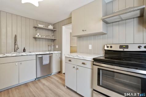 671 Fairview Avenue Bridgeport CT 06606