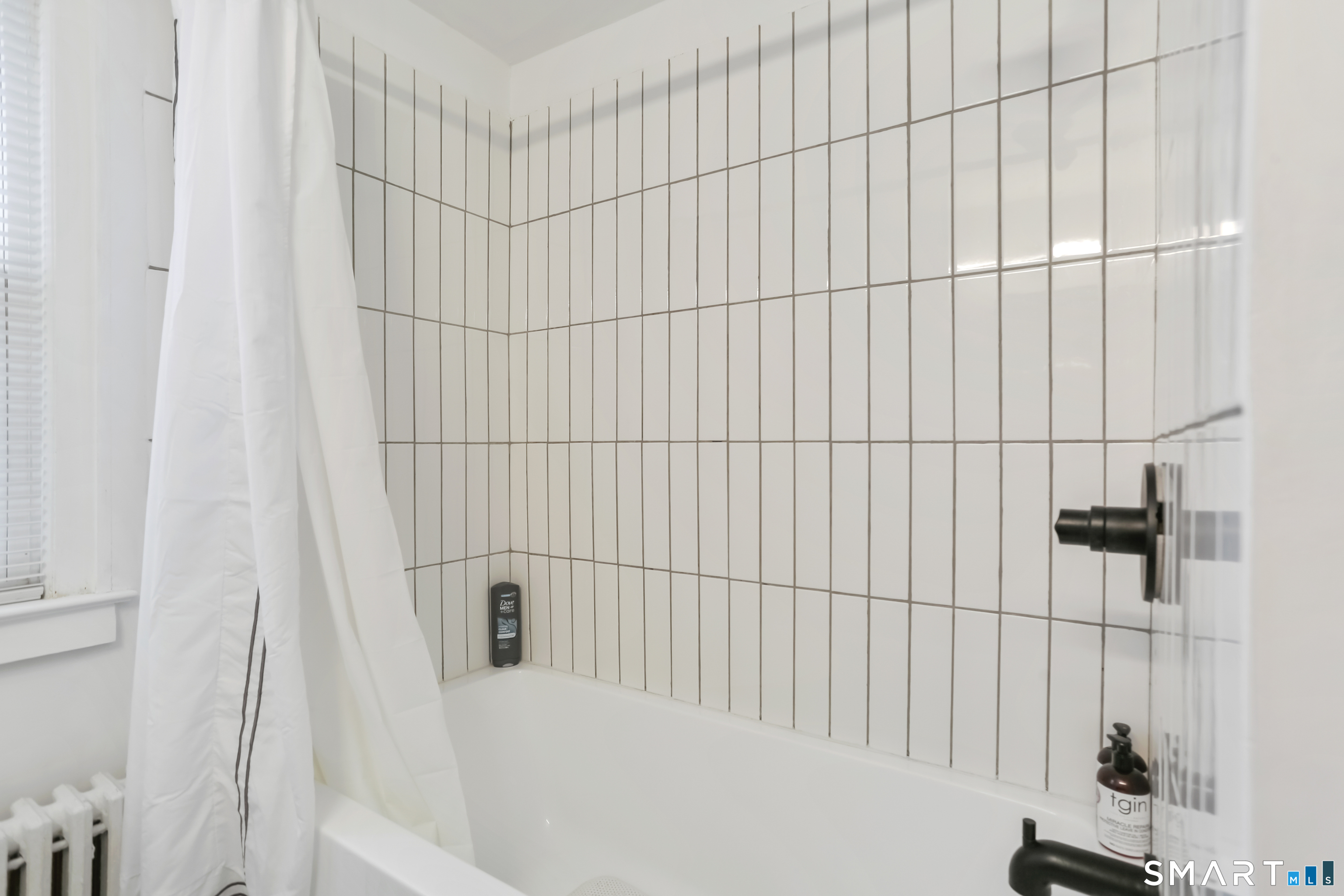 671 Fairview Avenue Bridgeport CT 06606