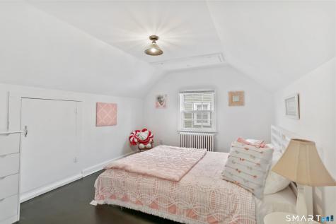 671 Fairview Avenue Bridgeport CT 06606