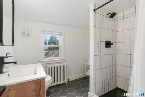 671 Fairview Avenue Bridgeport CT 06606