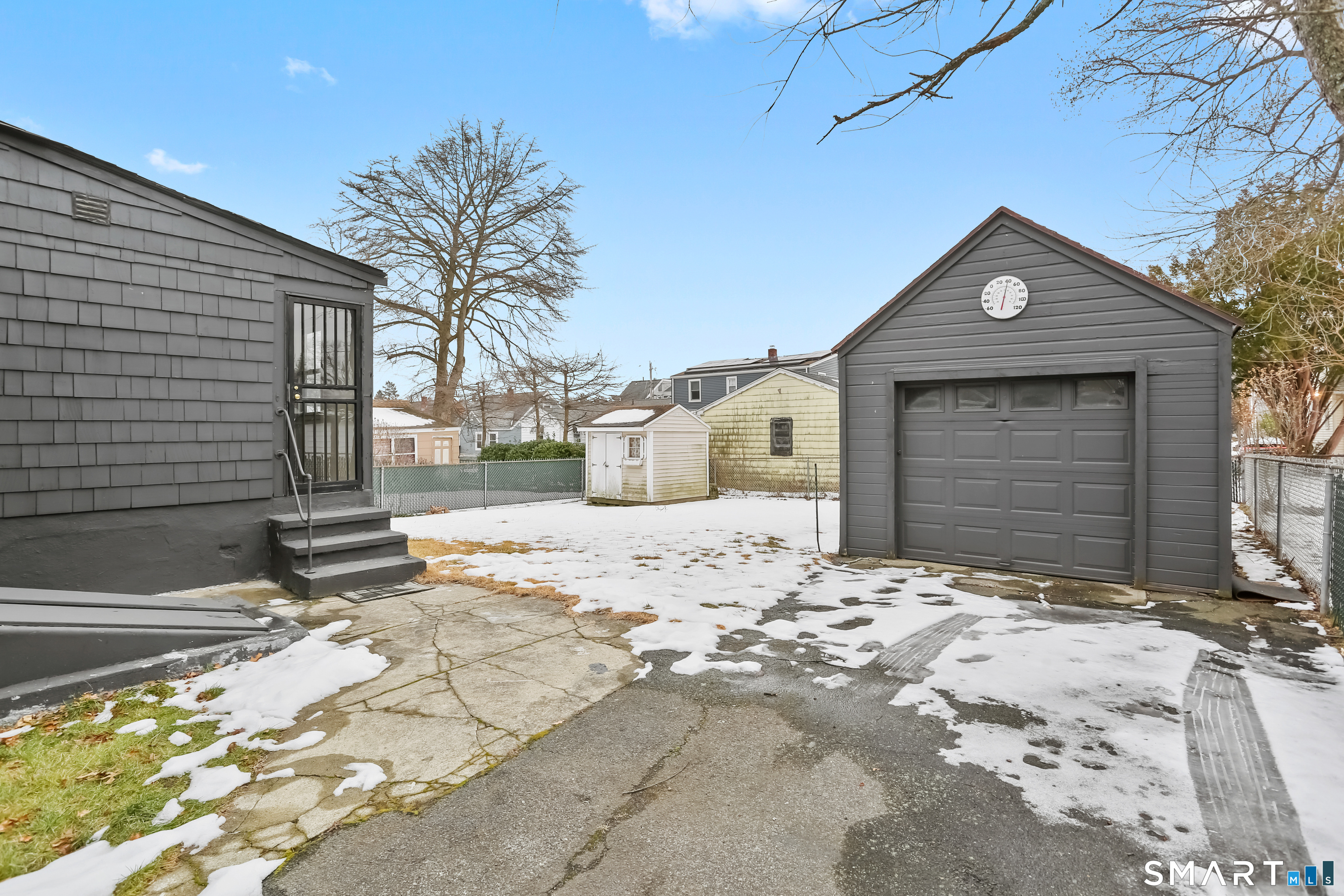 671 Fairview Avenue Bridgeport CT 06606