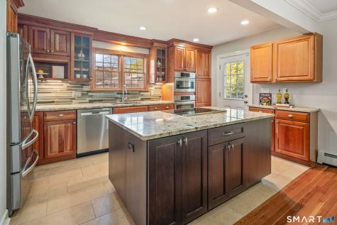17 Loren Lane Westport CT 06880