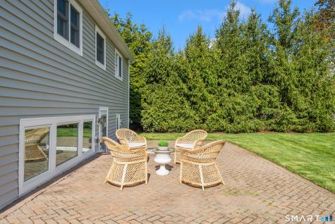 17 Loren Lane Westport CT 06880