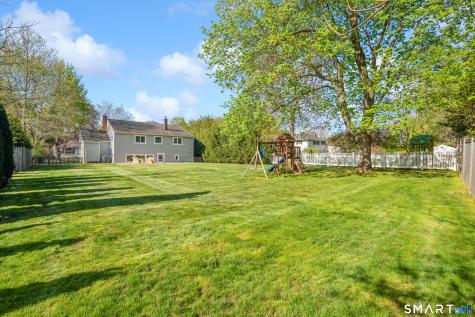 17 Loren Lane Westport CT 06880