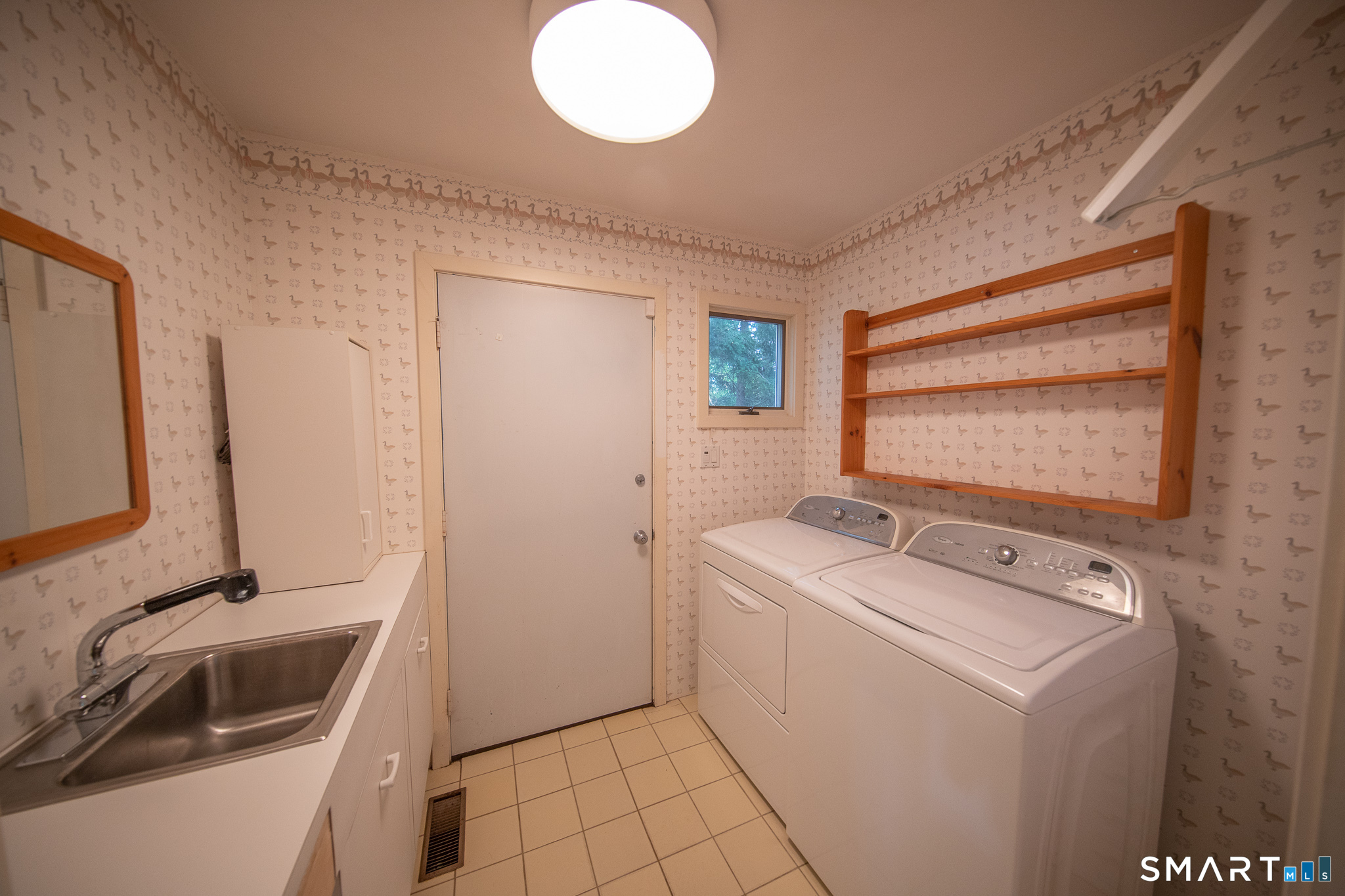45 Trumbull Road Waterford CT 06385