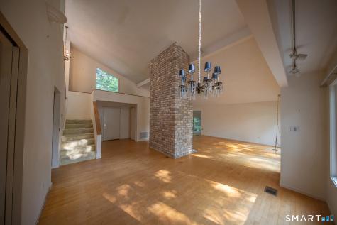 45 Trumbull Road Waterford CT 06385