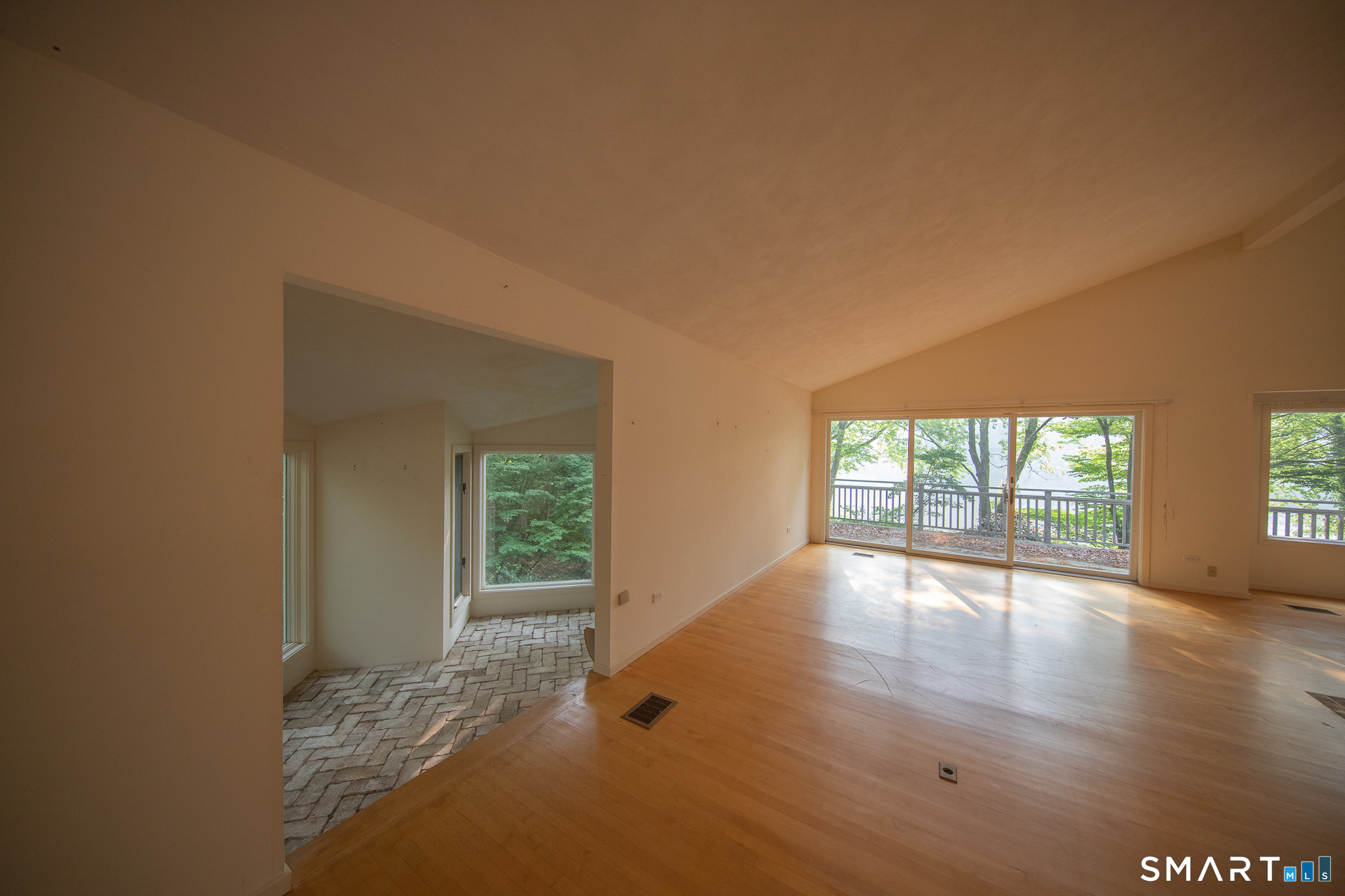 45 Trumbull Road Waterford CT 06385