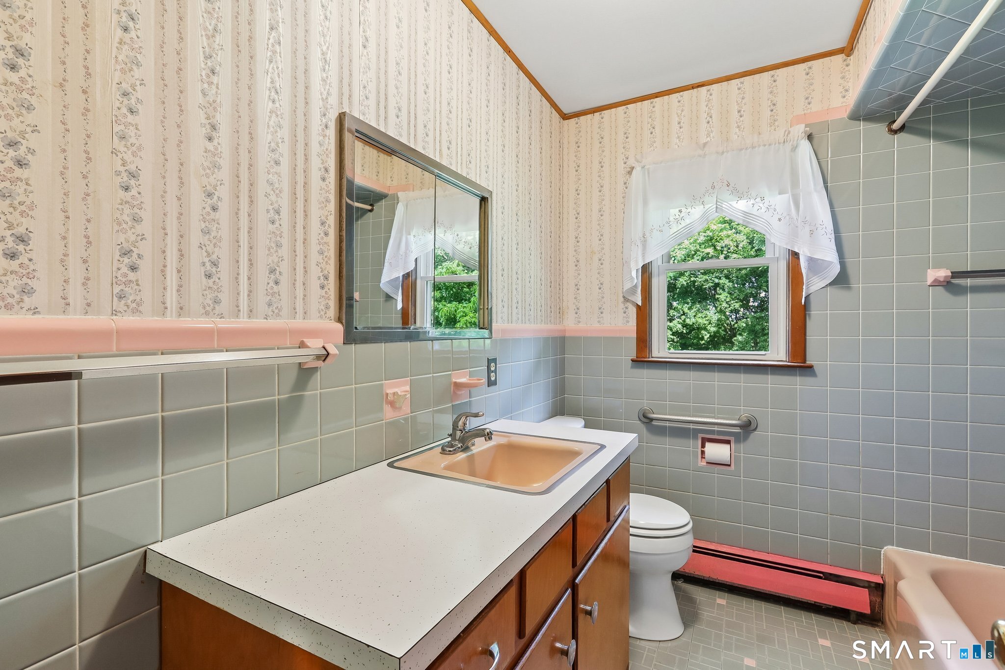 31 Jeanette Road Danbury CT 06811